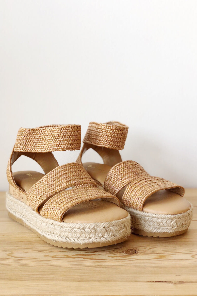 mode, radiate woven flatform