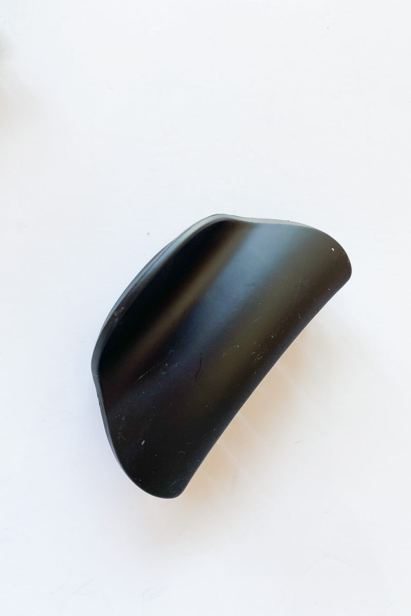 mode, half moon hair clip