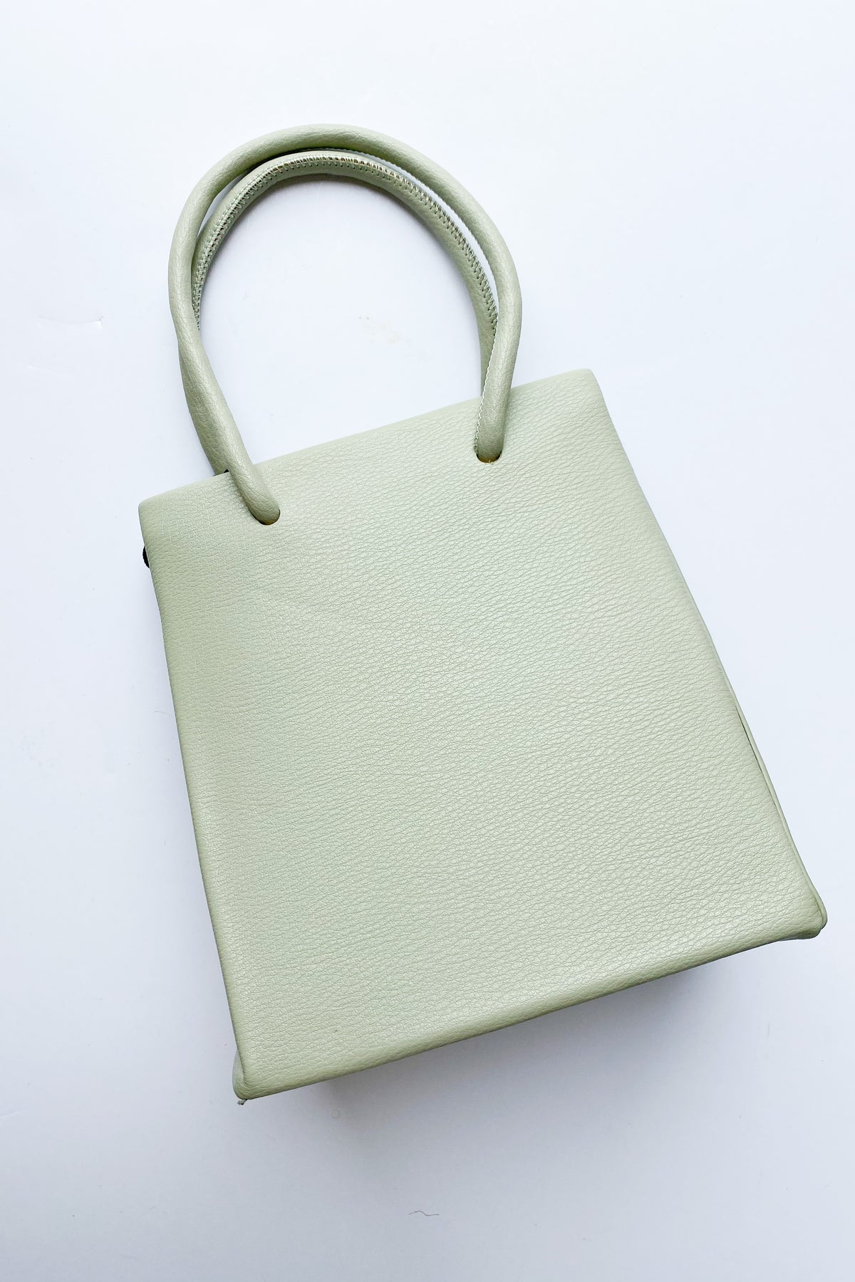 mode, hip to be square bag