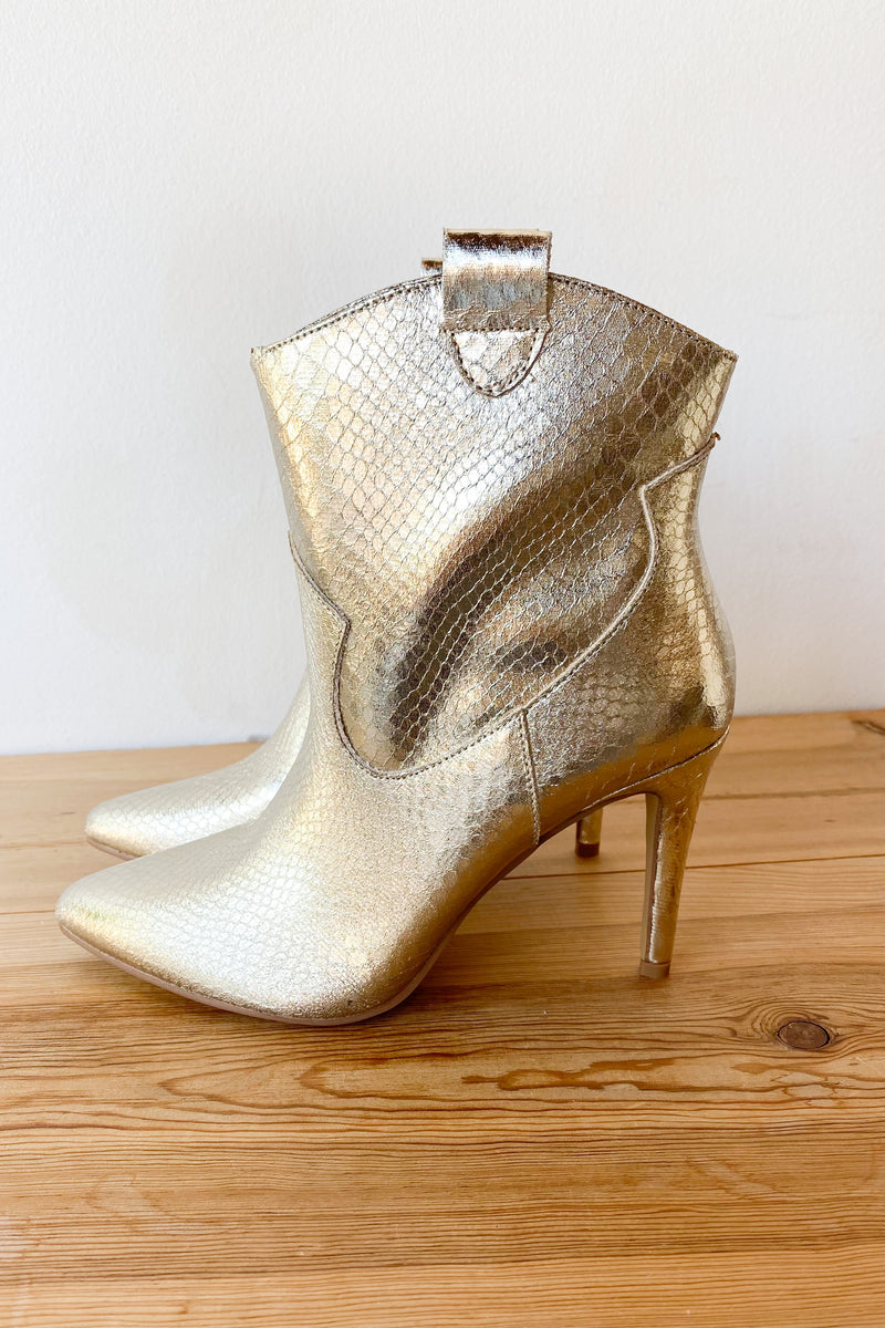 mode, yaneli boot