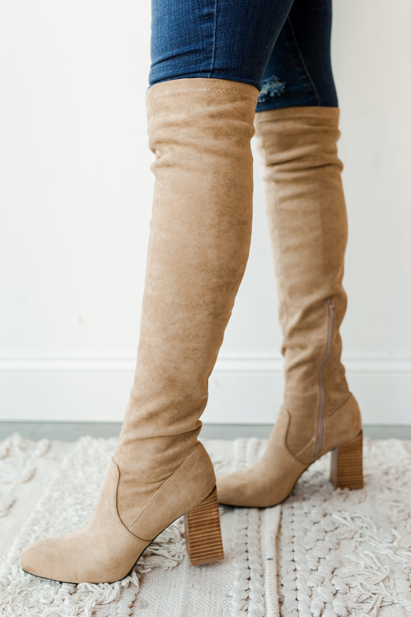 mode, faye over the knee boot