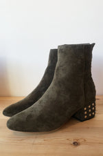 mode, Joy to the world bootie