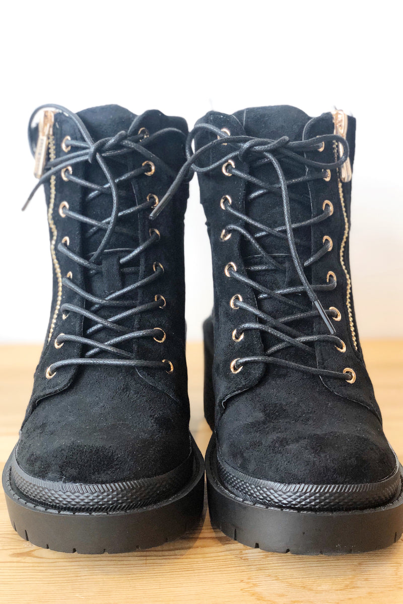 mode, stay golden chunky boot