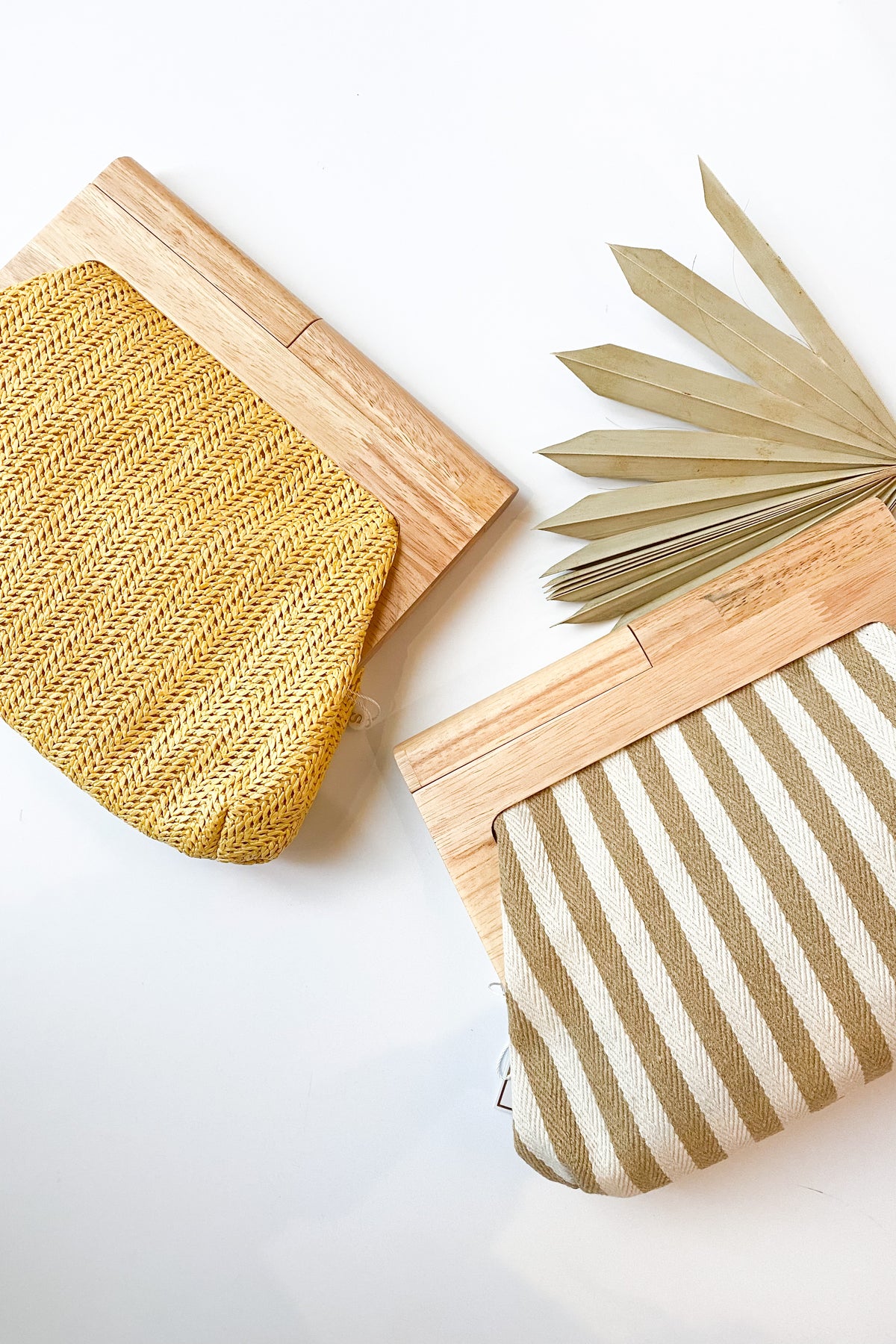 mode, paloma clutch
