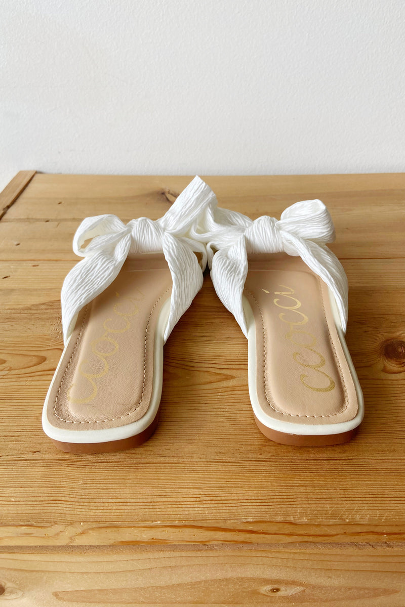 mode, reed sandals