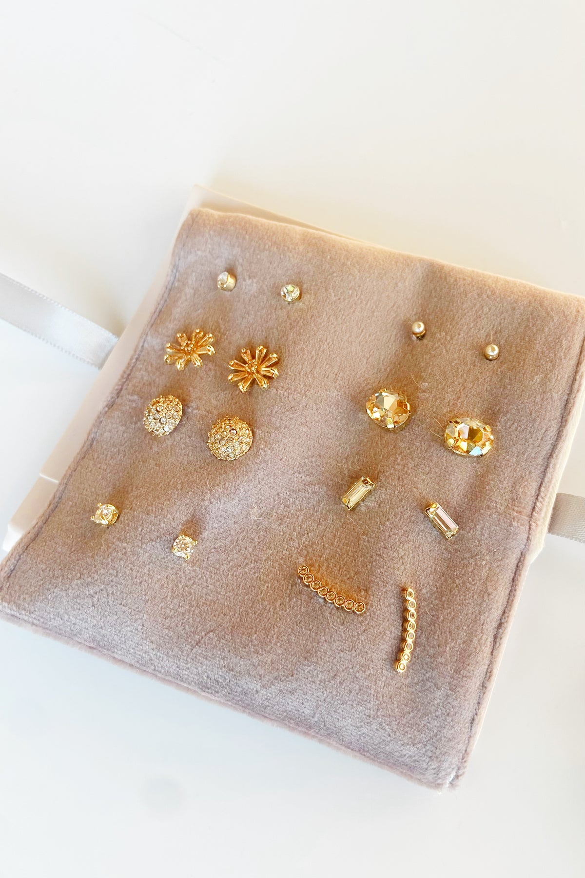 mode, octet earring set