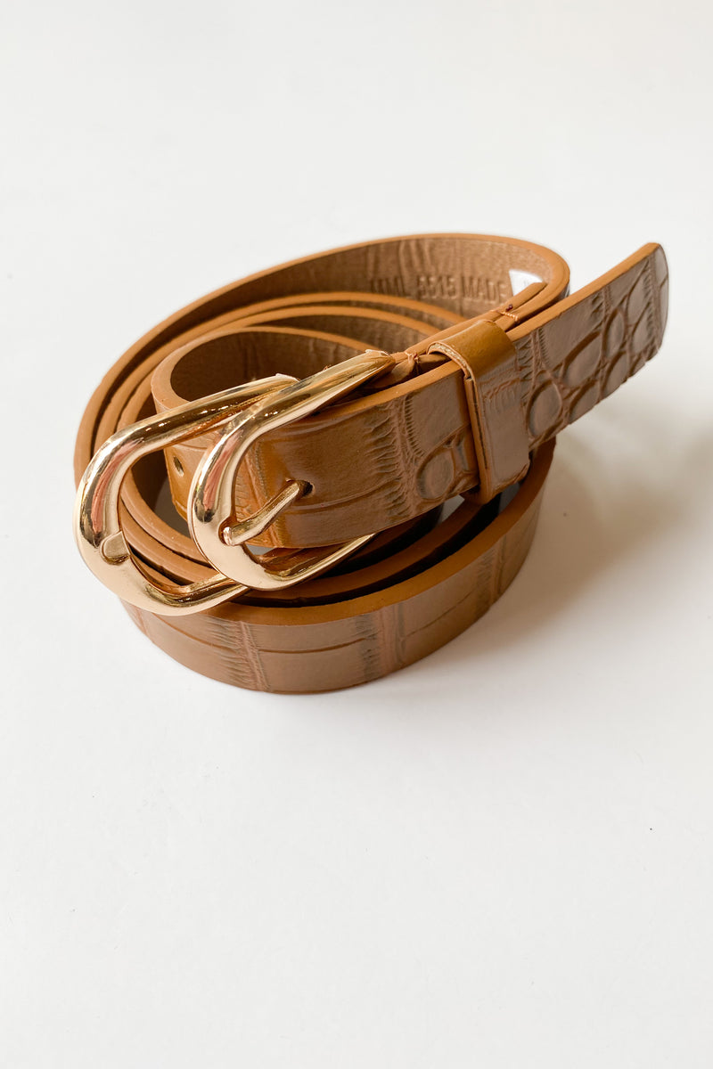 mode, committed thin croc belt