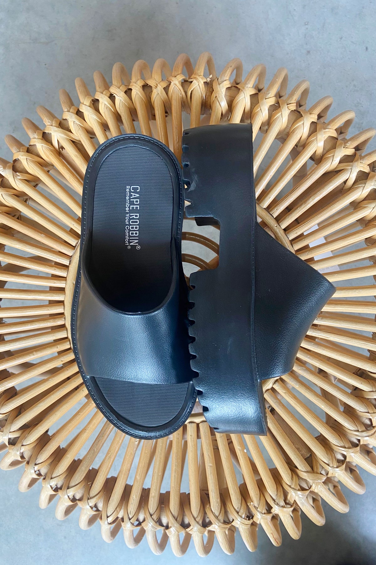 mode, riya platform sandal