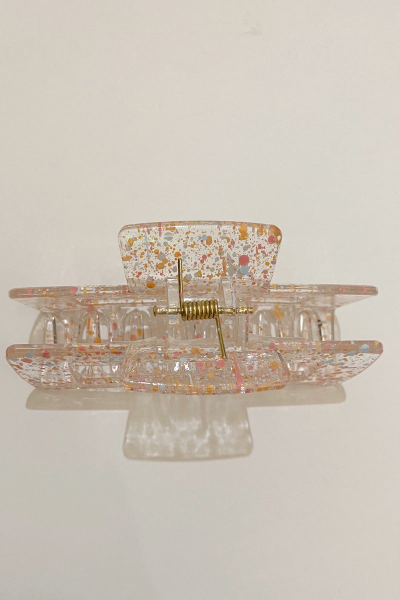 mode, hold me up hair clip