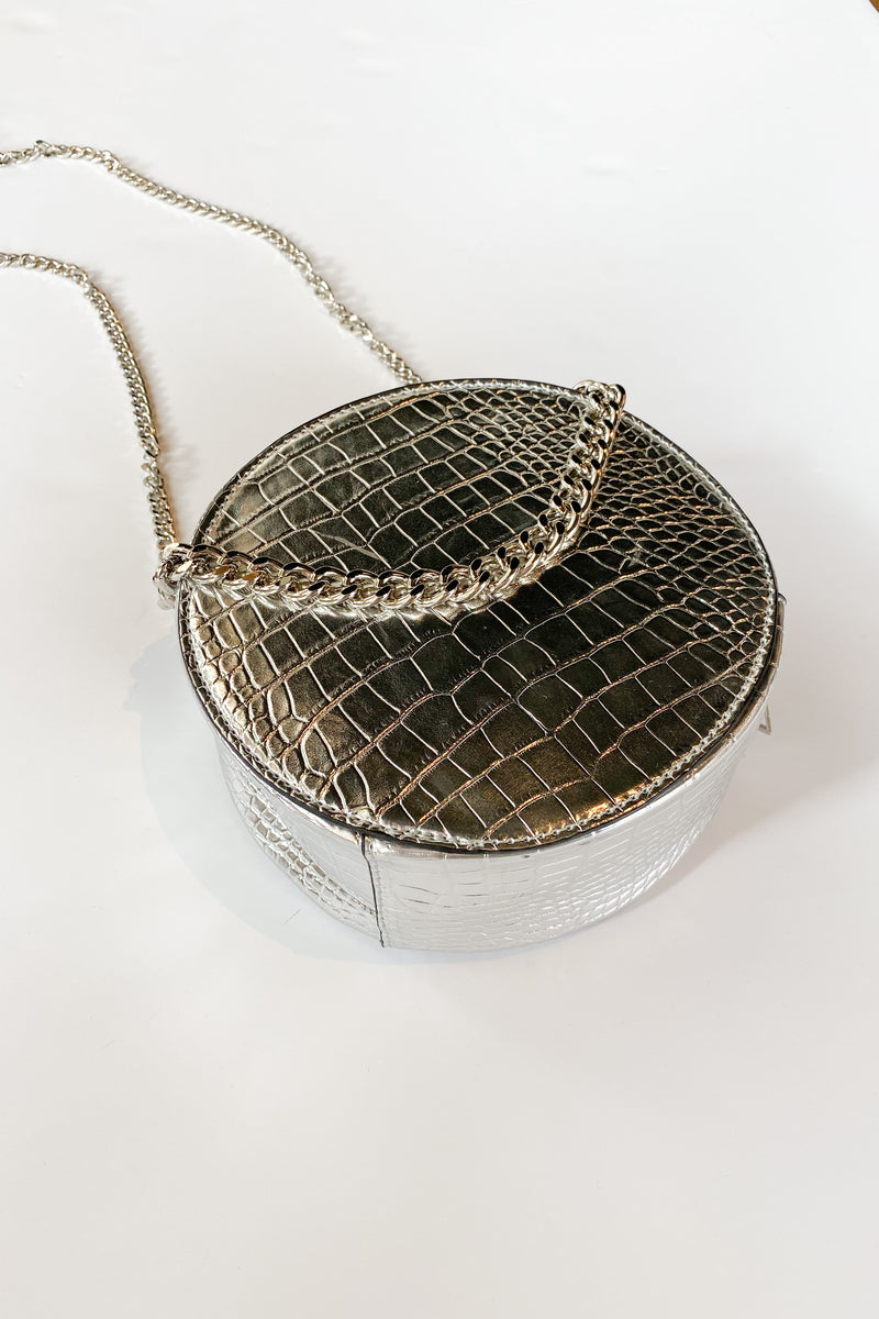 mode, silver tones round bag