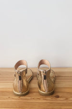 mode, only the truth sandal