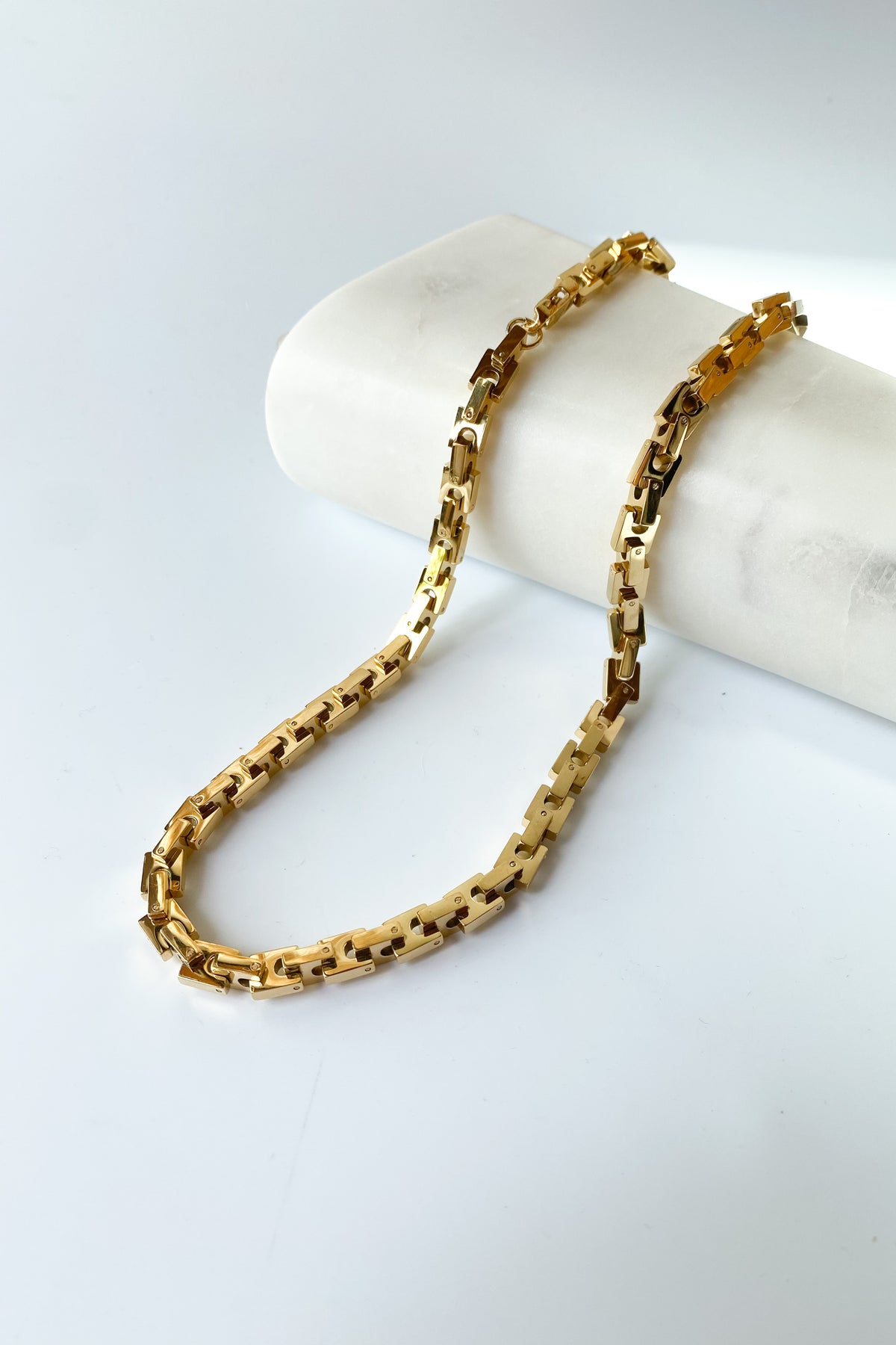 mode, sienna chain necklace
