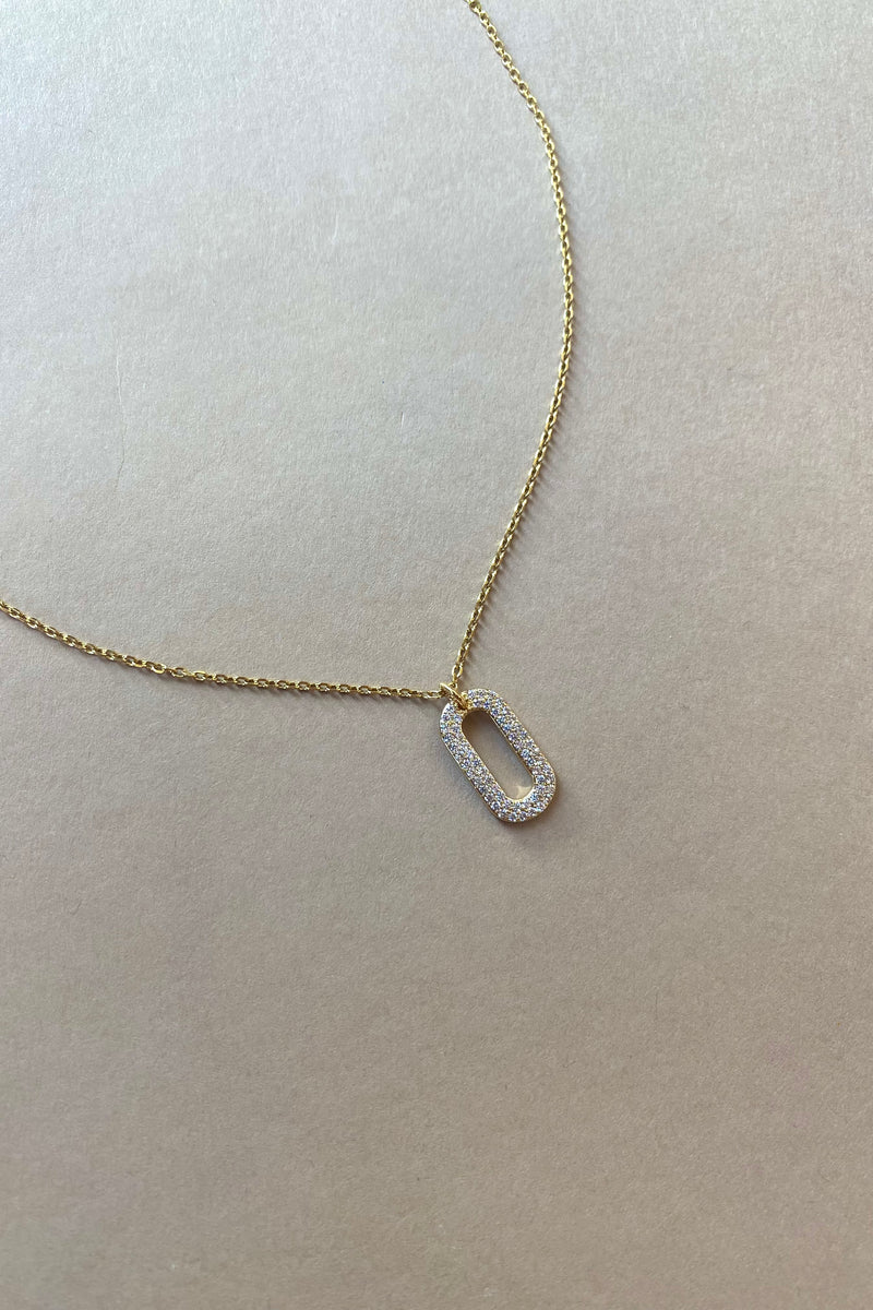 mode, uma shimmer necklace