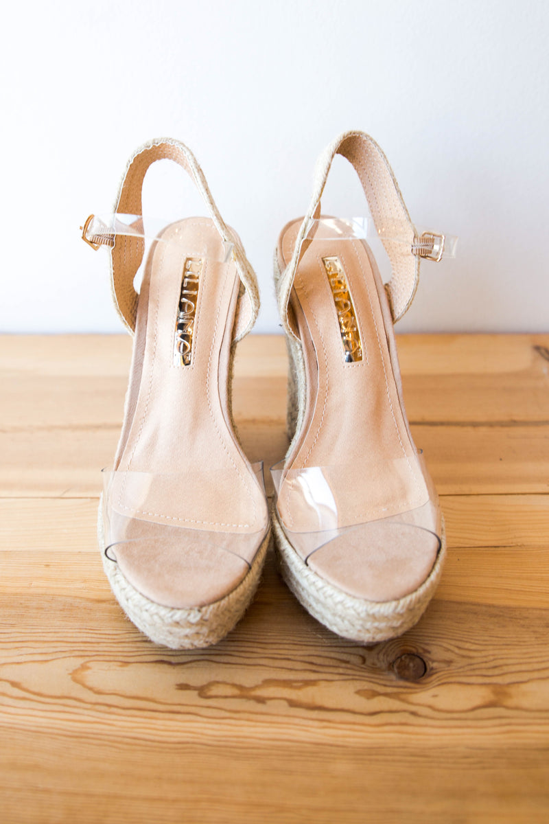 mode, clear as day wedges