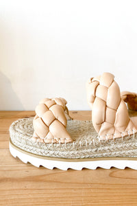 mode, the alina shoe