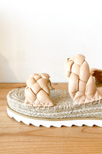 mode, the alina shoe