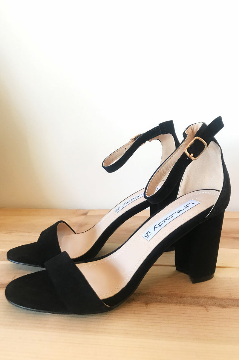 mode, classic suede heel