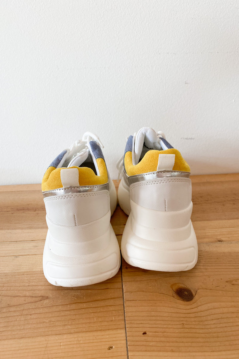 mode, color box sneaker