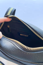 mode, holly bag w/ guitar strap