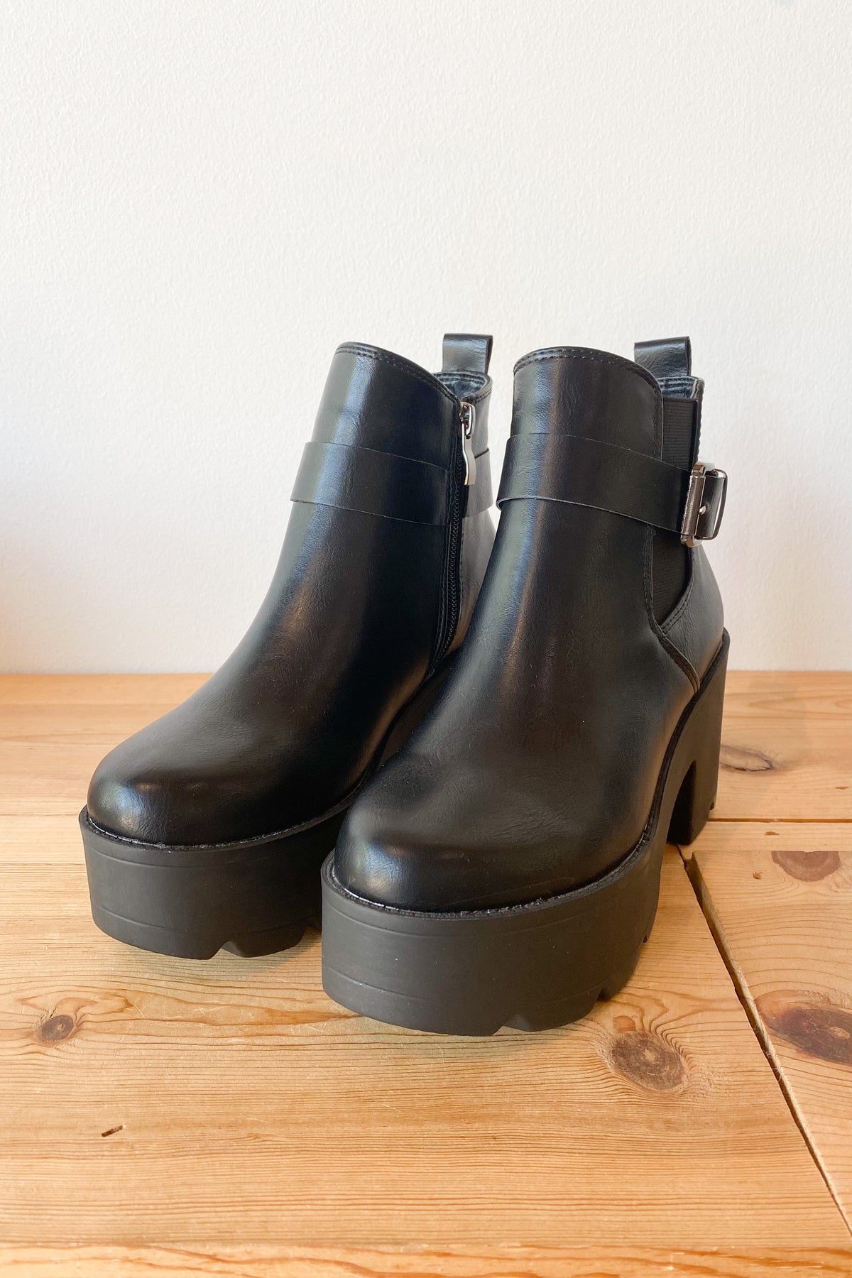 mode, rebel boot