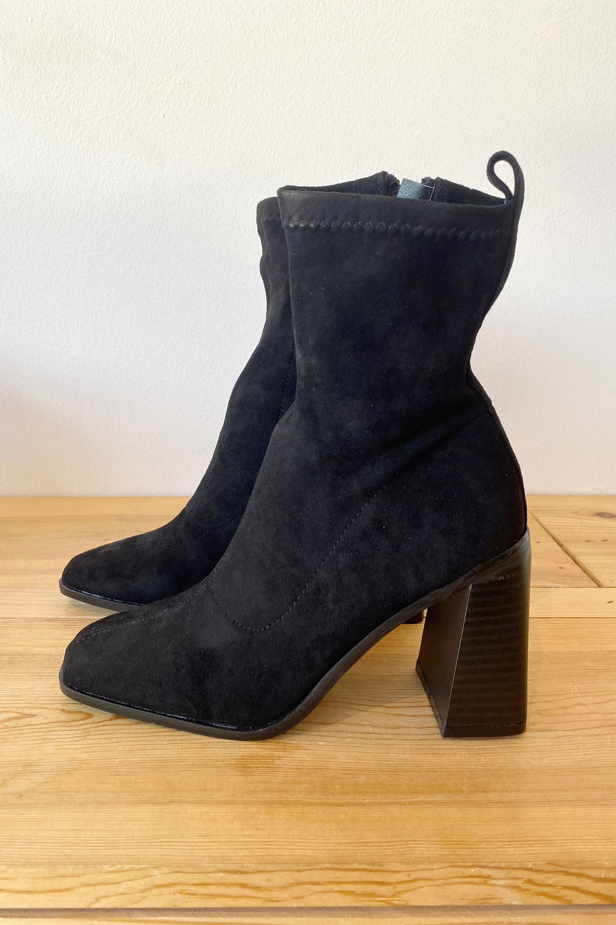 mode, Deya suede ankle boots