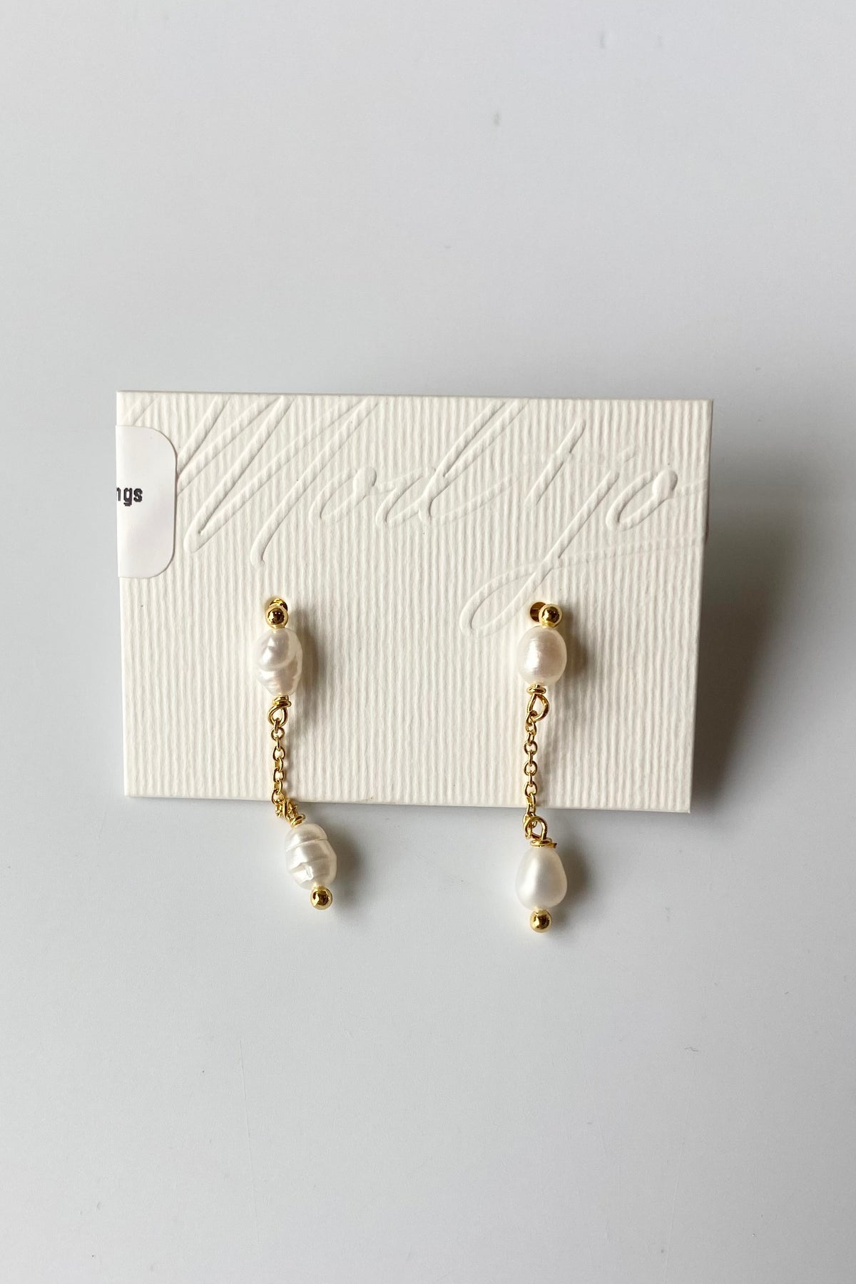 mode, pearla drop earrings
