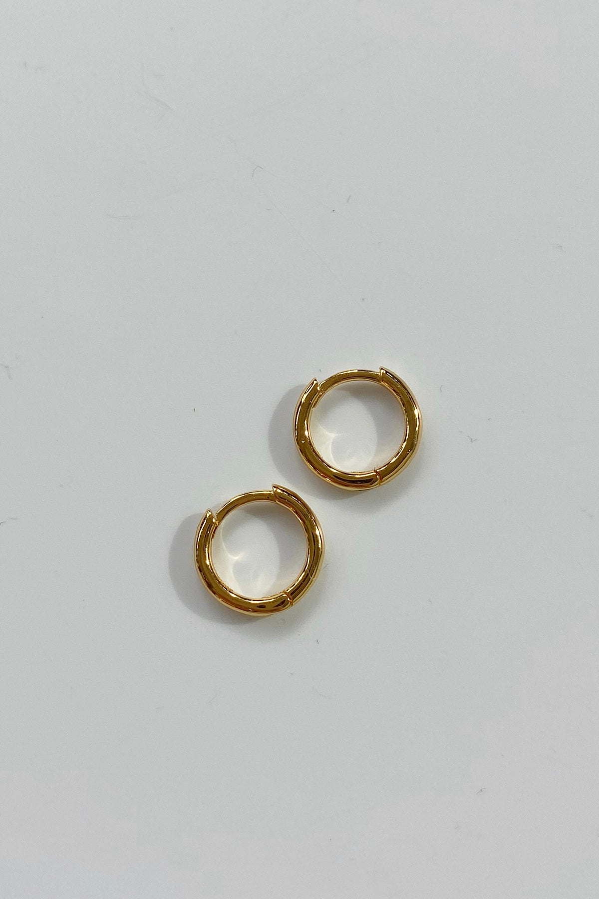 mode, clare stacking hoops gold