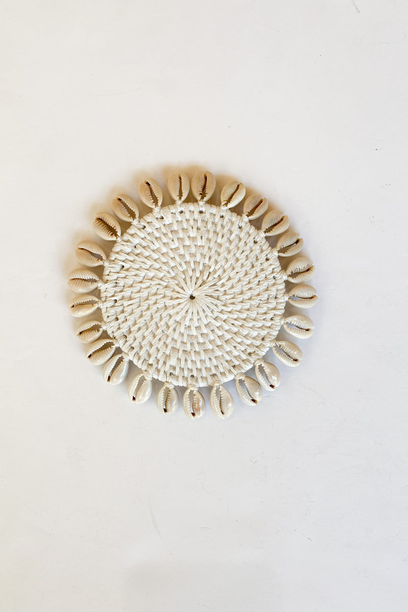 mode, rattan coaster with shells