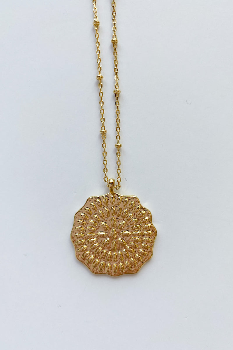 mode, mosaic coin necklace