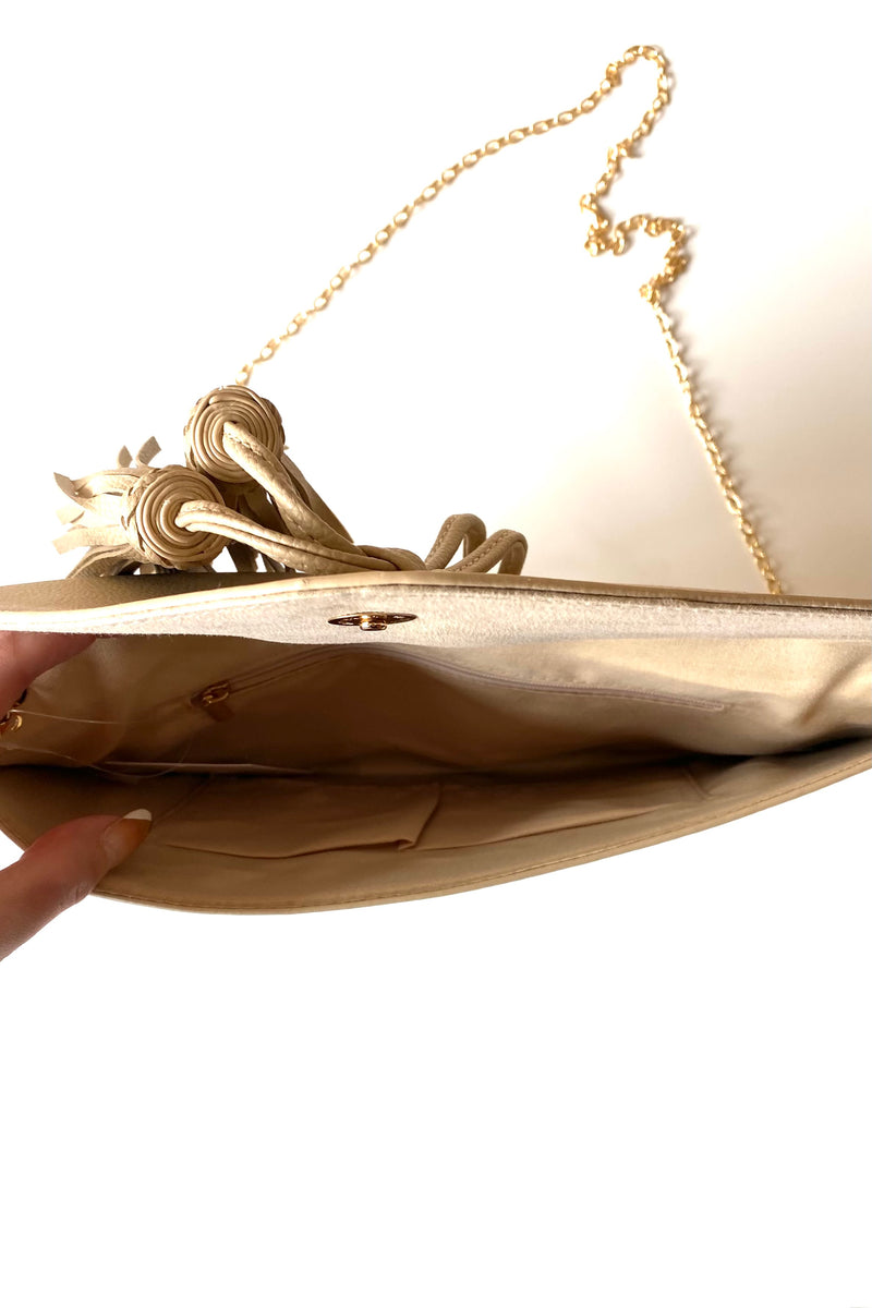 mode, the becky purse