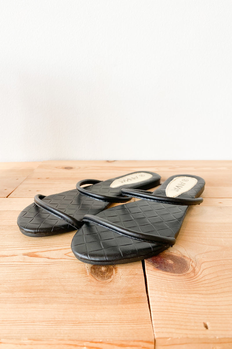 mode, time in the sand sandal