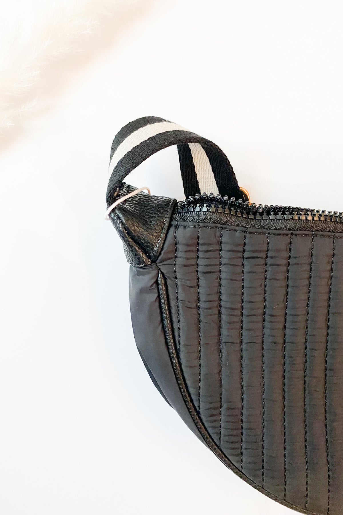 mode, ezra cross-body