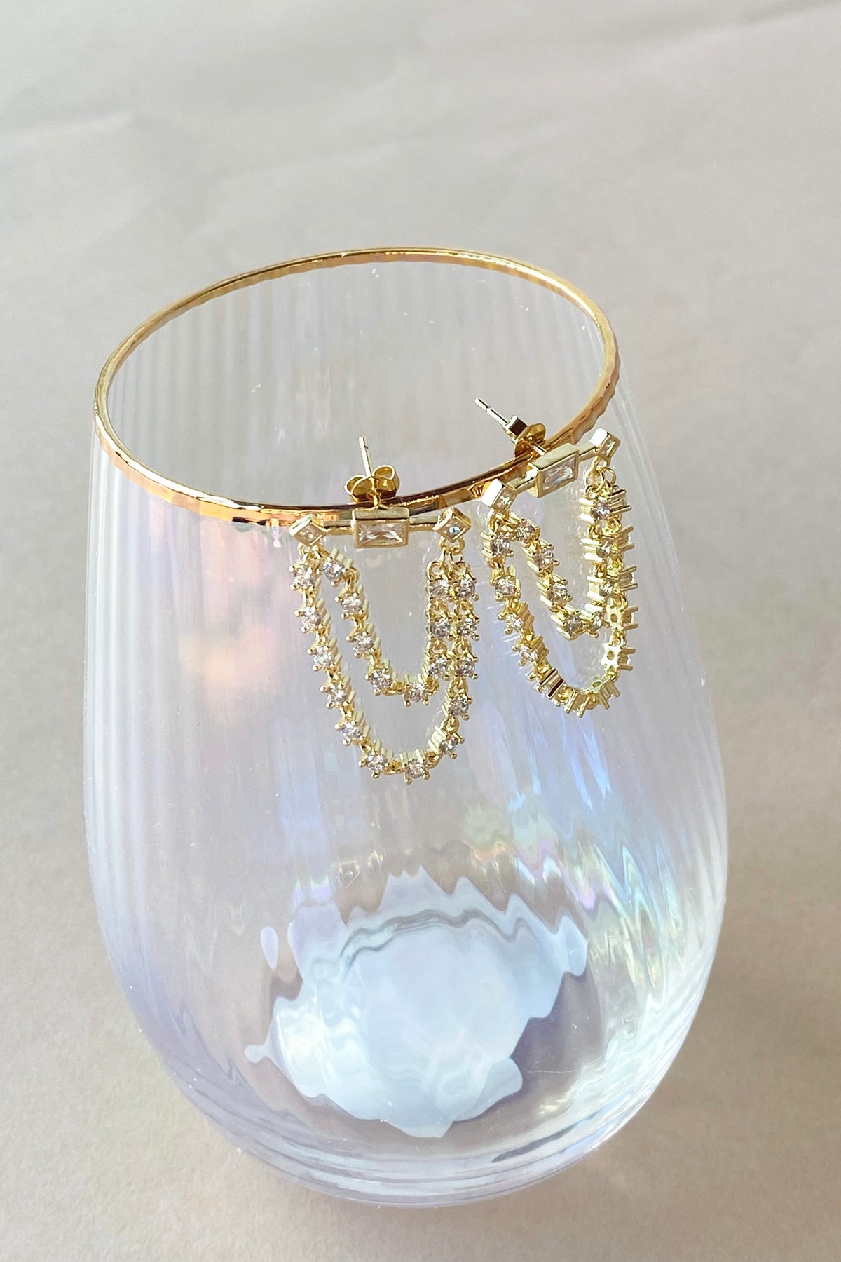 mode, grand loop earrings