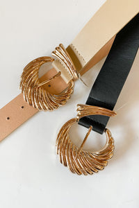 mode, twisted buckle black belt