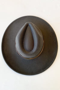 mode, Socialite hat