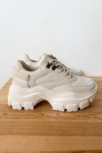 mode, individual platform sneaker