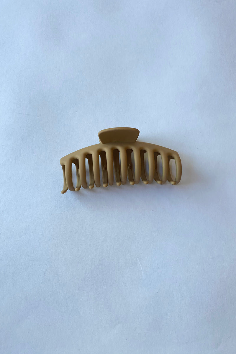 mode, matte claw clip