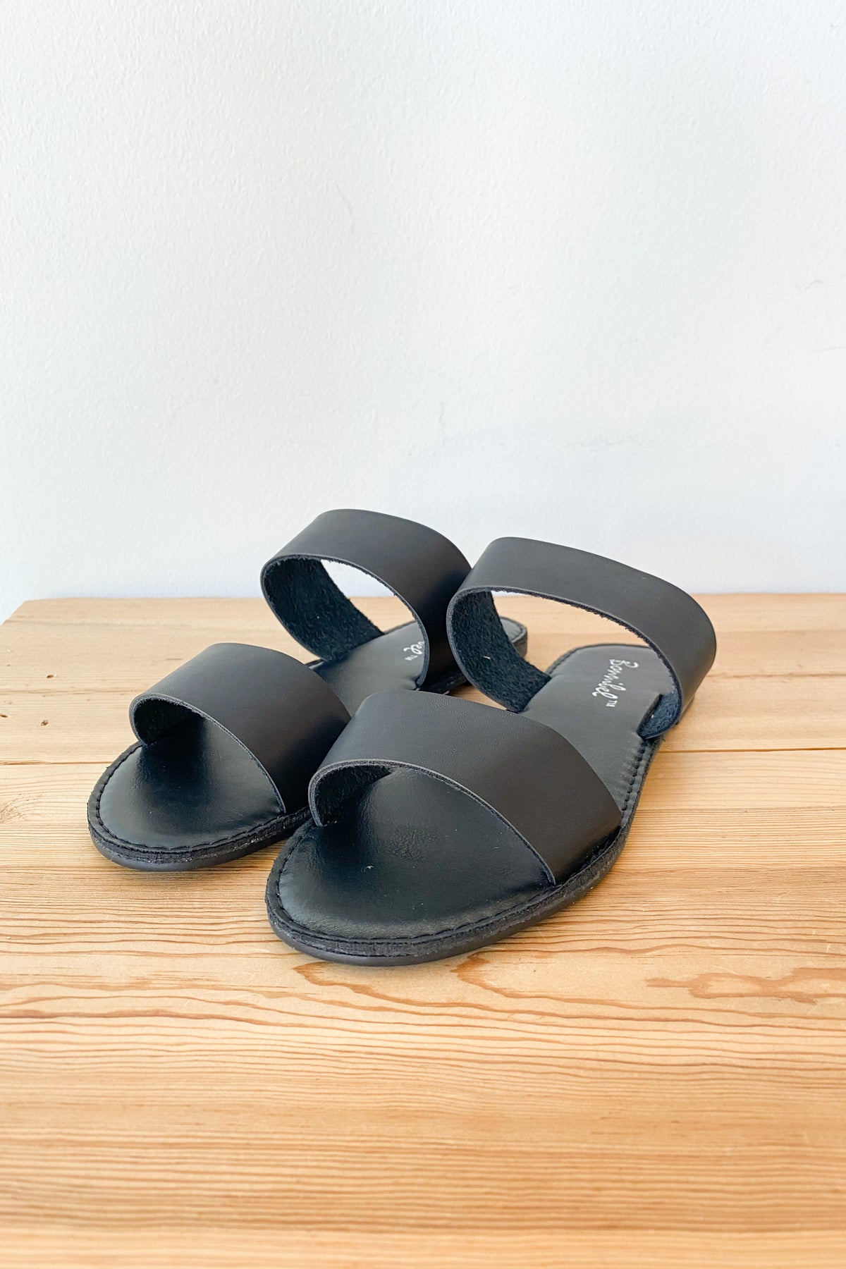 mode, Joyous sandal