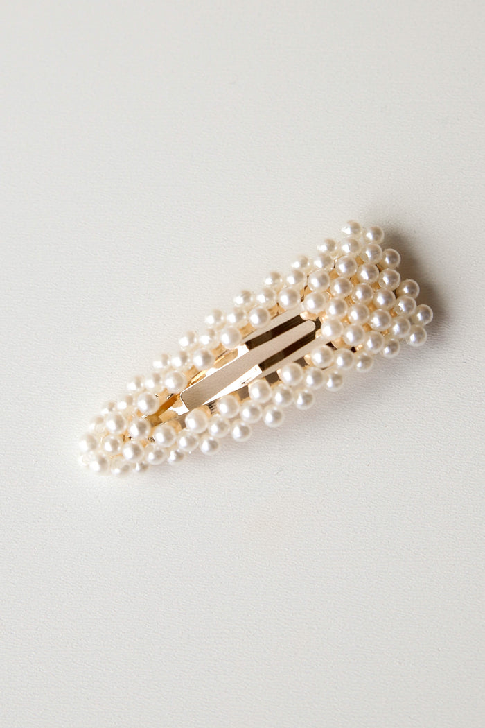 mode, mother of pearl clip