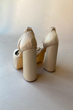 mode, emily heel