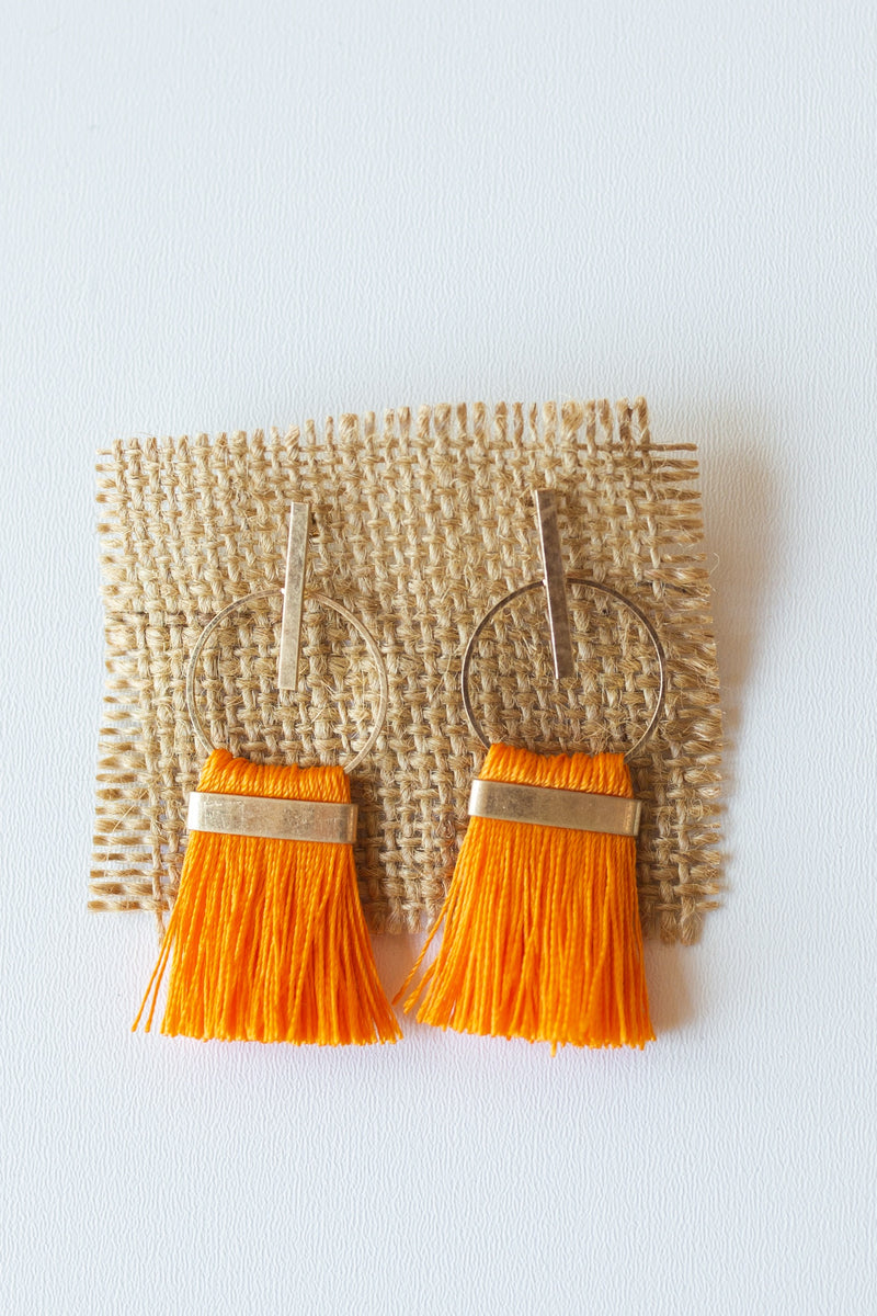 mode, circle + line tassel earring