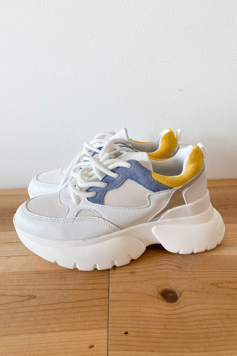 mode, color box sneaker