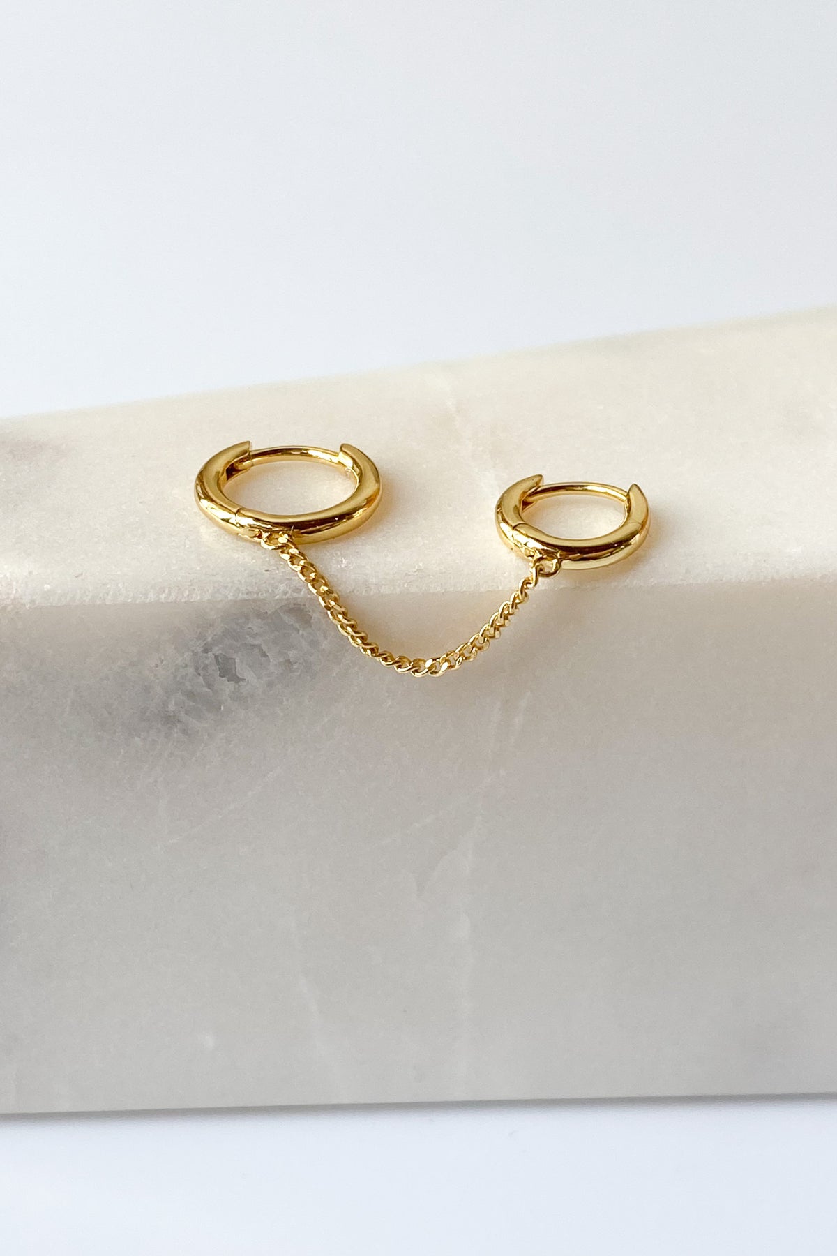mode, lou double chain huggies