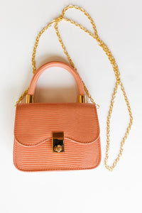 mode, lip gloss kisses bag