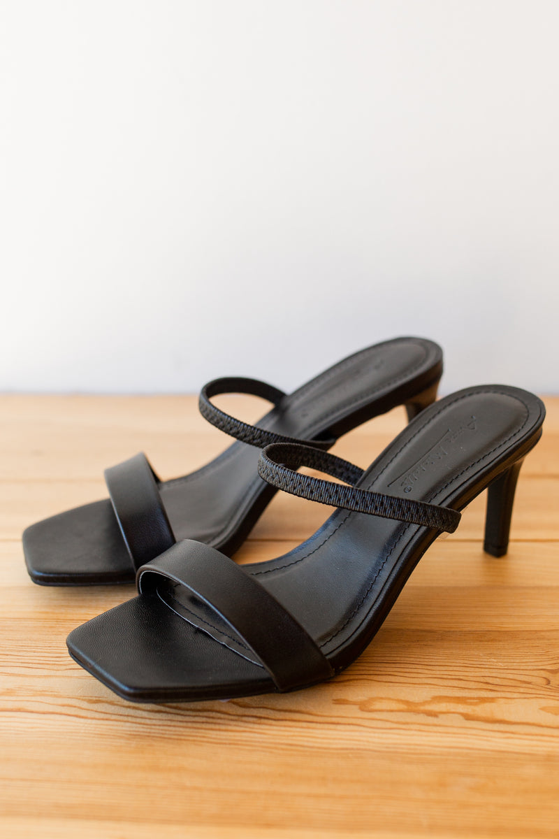 mode, get along with you heel