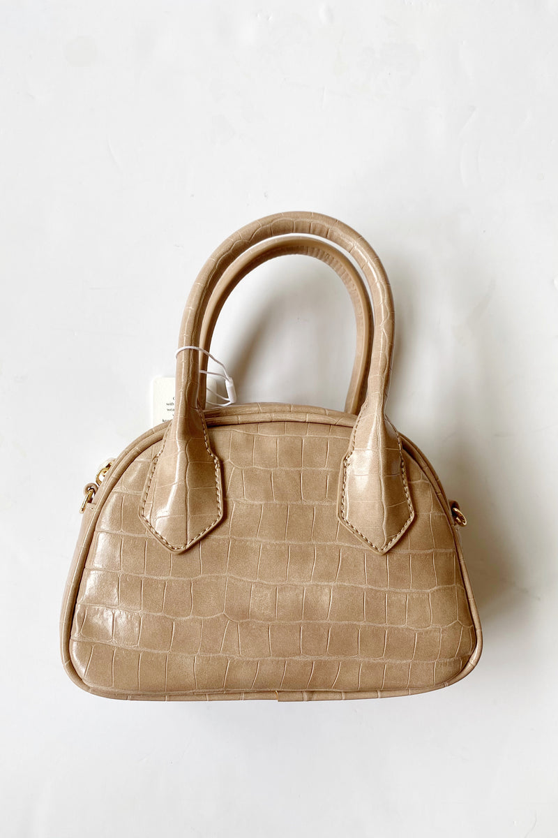 mode, the perfect accessory purse