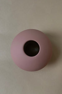 mode, phoenix pink vase