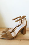 mode, classic suede heel