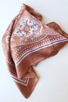mode, un-phased square scarf