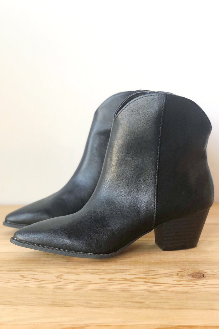 mode, follow me bootie